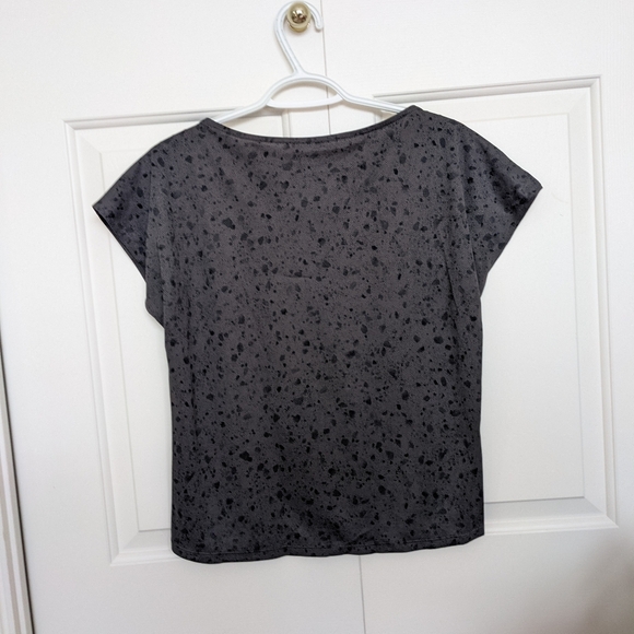 UNIQLO women's black t-shirt - Picture 4 of 4
